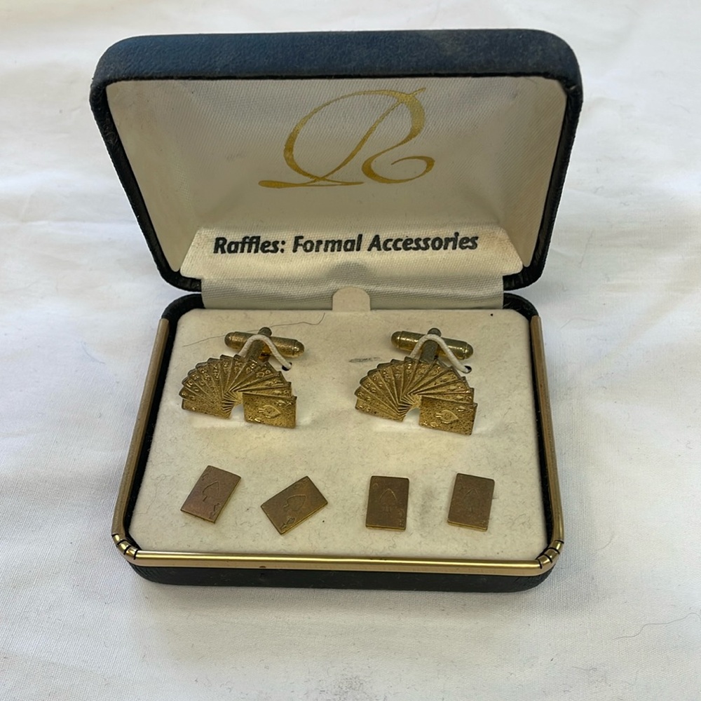 Playing Cards Cufflinks and Studs Set Gold Plate Finish